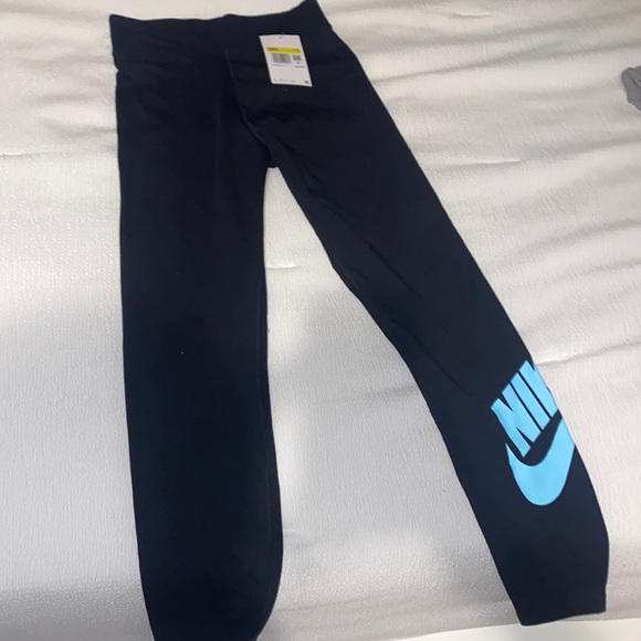 Nike leggings - Picture 1 of 4